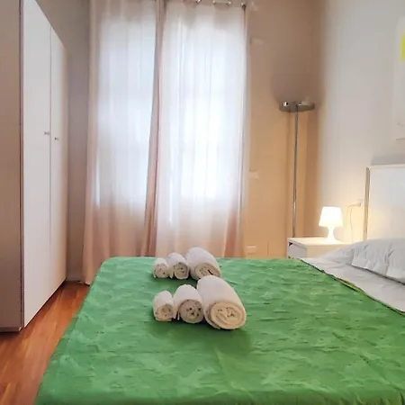 Toc Toc - Modern In Appartement